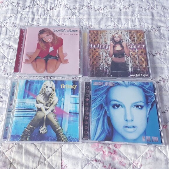 Britney Spears CD Lot - Picture 1 of 7